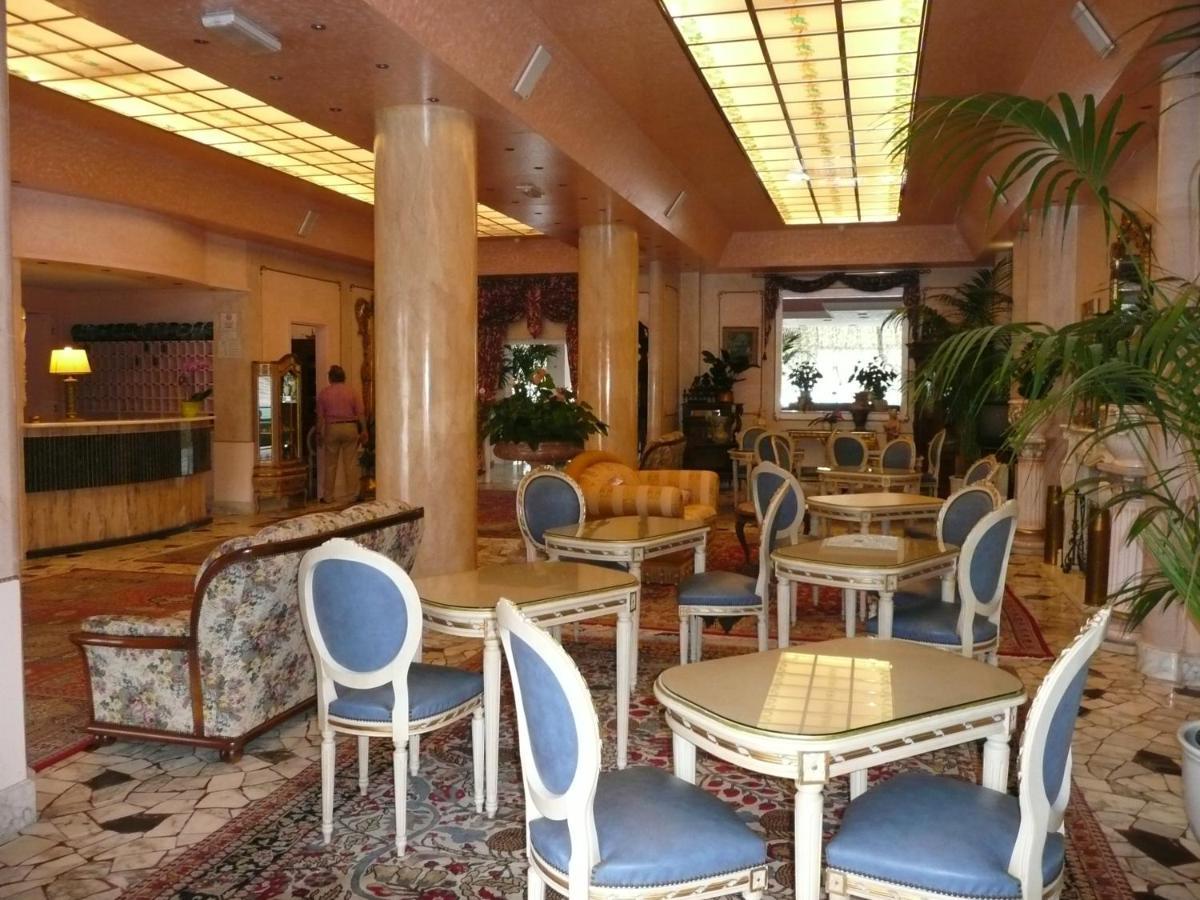 Hotel Imperial Caorle Kültér fotó