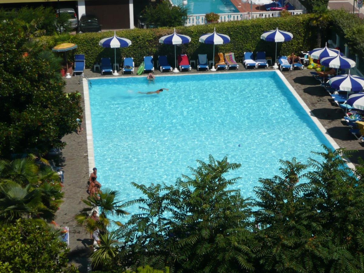 Hotel Imperial Caorle Kültér fotó